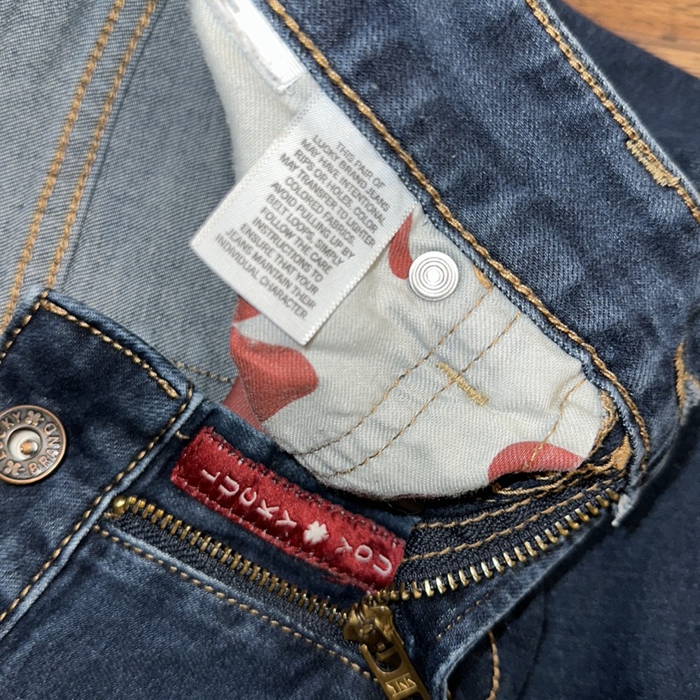Size 2 / 26 Lucky Brand Layla Capri Jeans - Picture 4 of 5